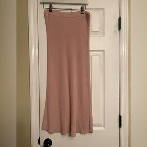 Zara maxi pink bodycon skirt Retail $98.00 Anthropologie medium
